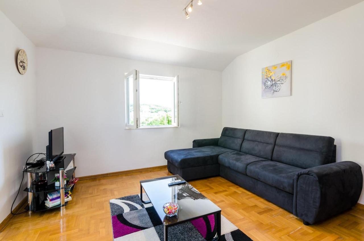 Ana Apartman *