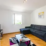Ana Apartment